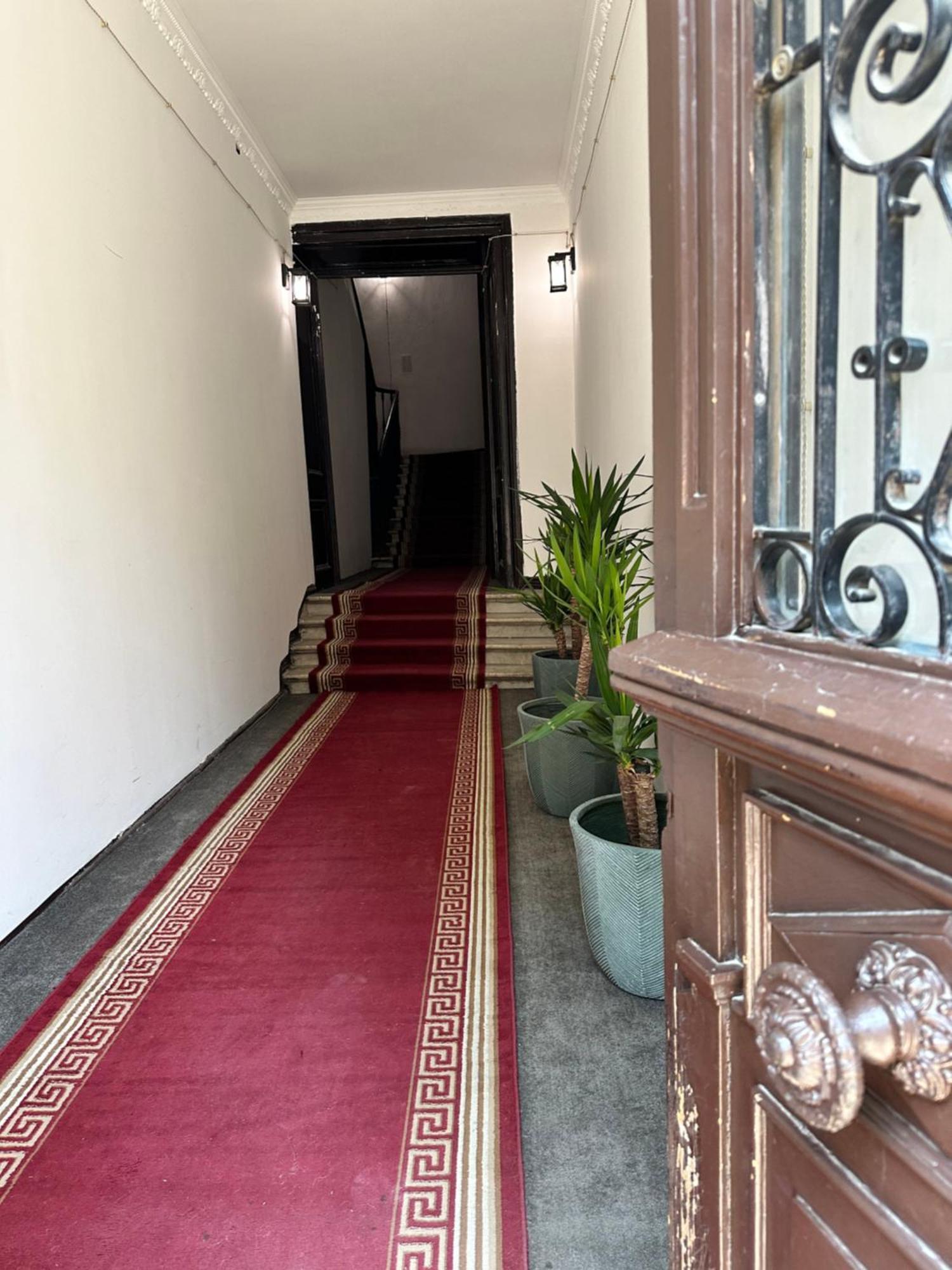 Apartment On Tabidze Tbilisi Exterior photo