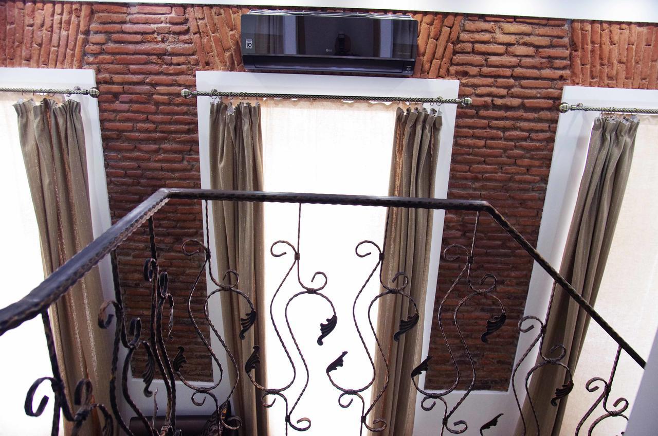 Apartment On Tabidze Tbilisi Exterior photo